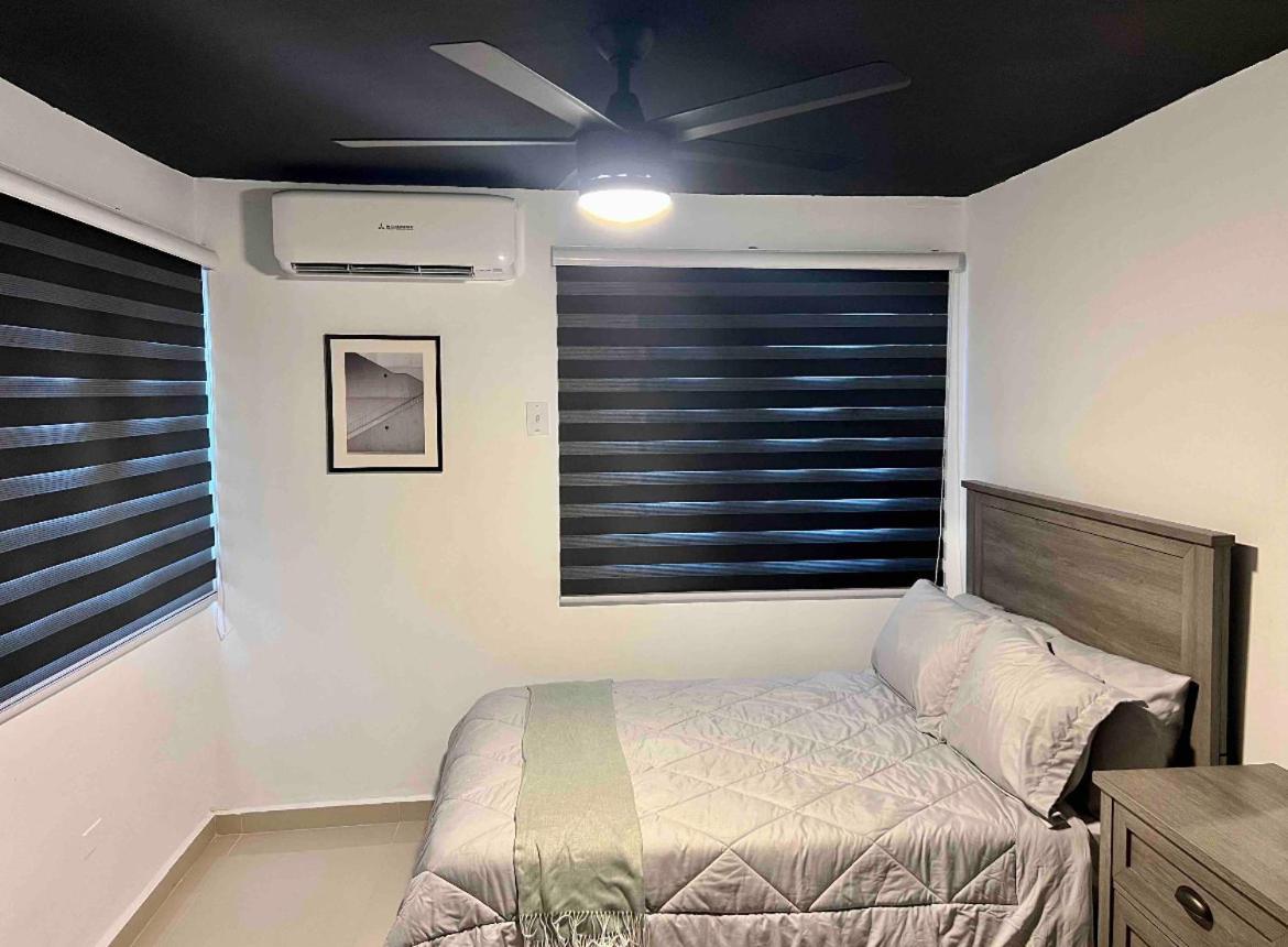 North Breeze Guest House 1 莱维顿 外观 照片