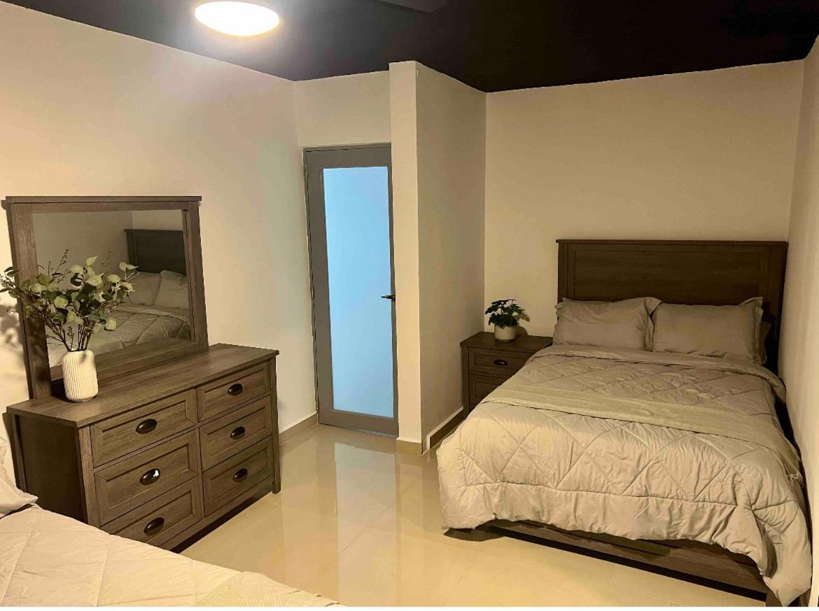 North Breeze Guest House 1 莱维顿 外观 照片